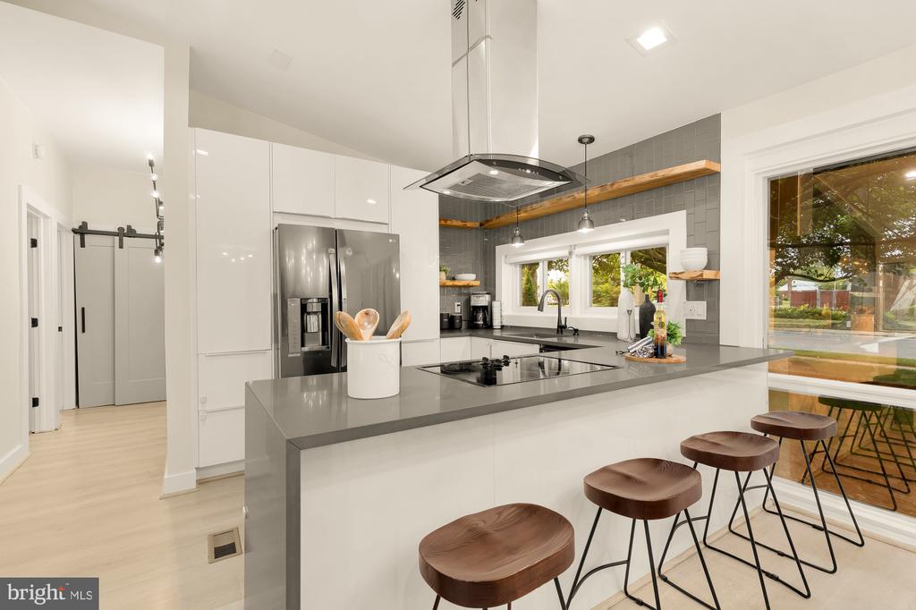 10402 GILMOURE DRIVE