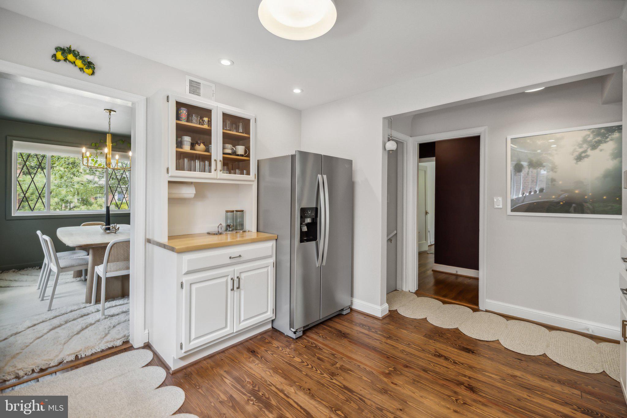 2309 Cheverly Ave