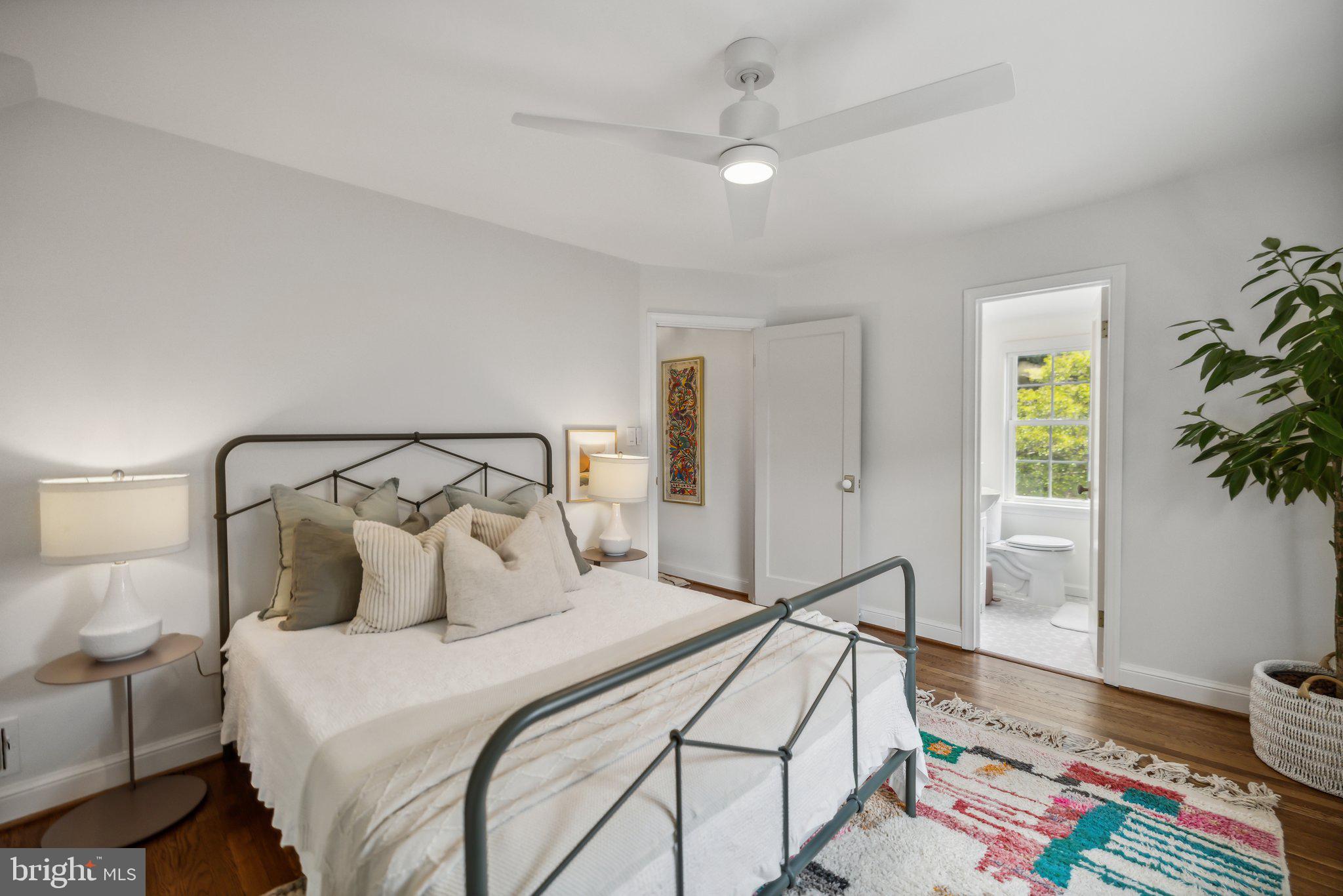 2309 Cheverly Ave