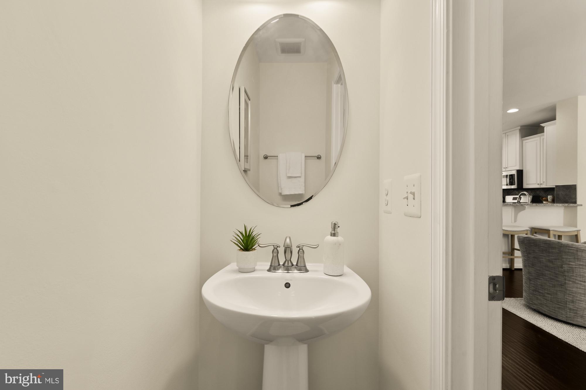 5307 SMITHS COVE LANE