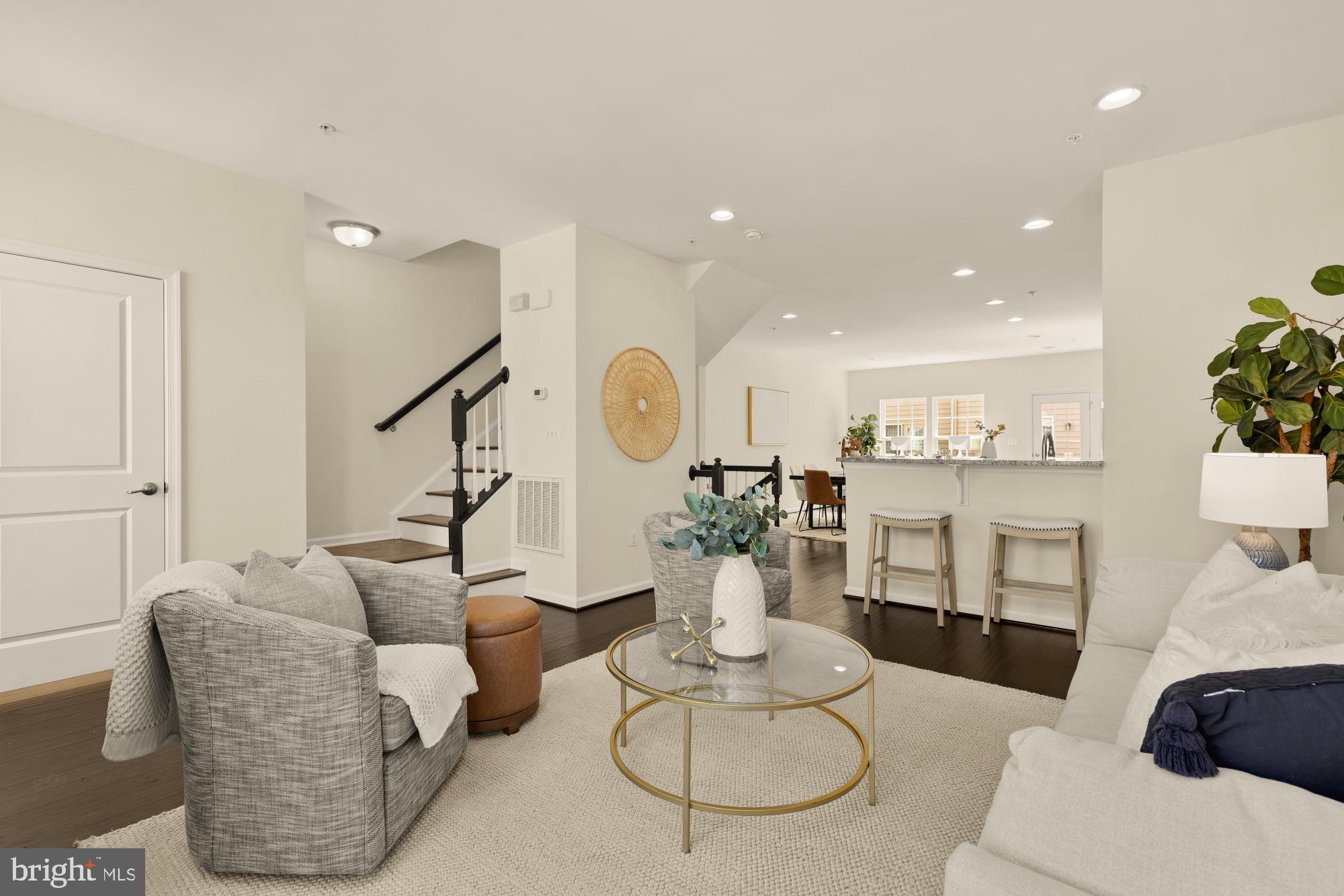 5307 SMITHS COVE LANE