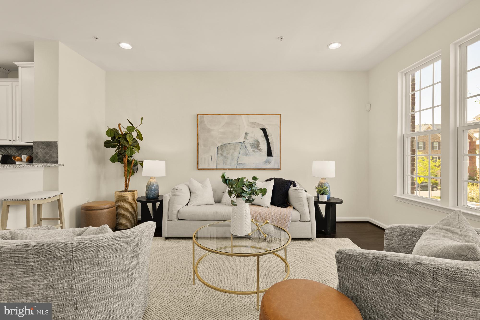 5307 SMITHS COVE LANE