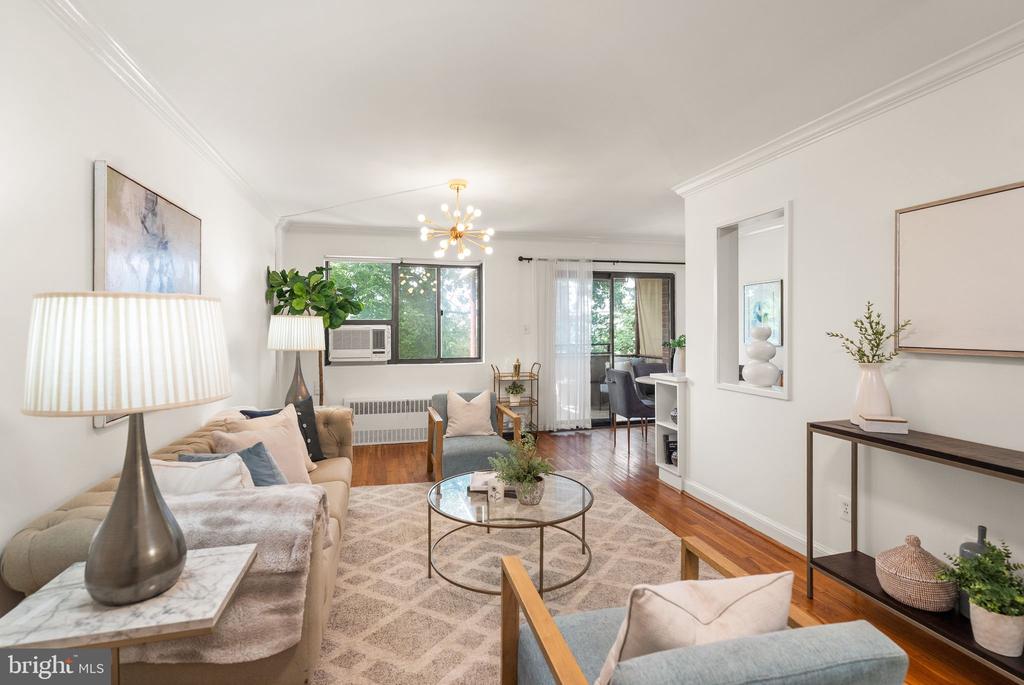 1577 N COLONIAL TERRACE Unit: 305-Y