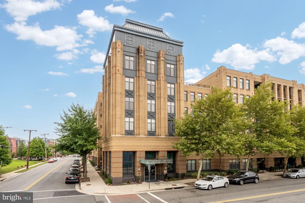 525 N FAYETTE STREET 119