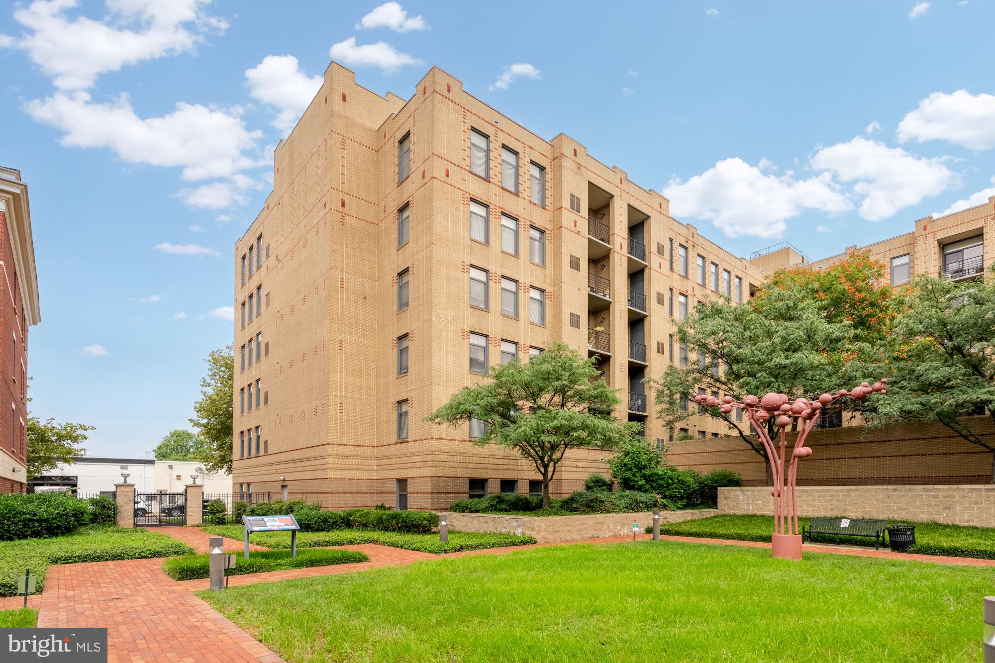 525 N FAYETTE STREET 119