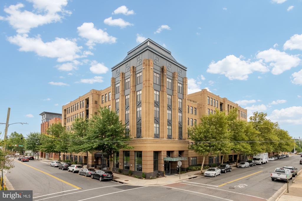525 N FAYETTE STREET 119