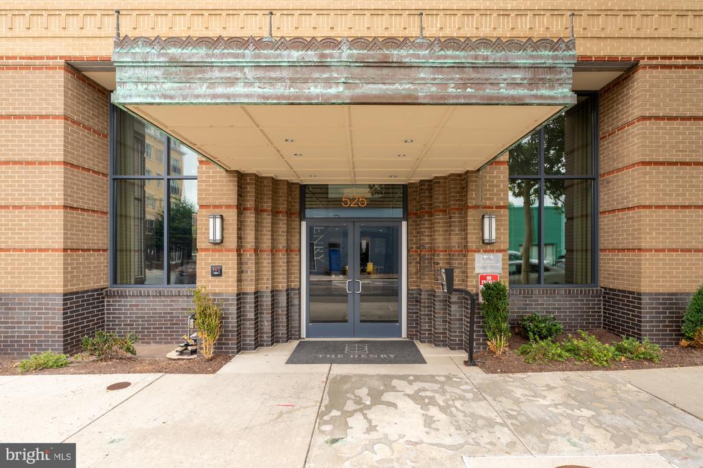 525 N FAYETTE STREET 119