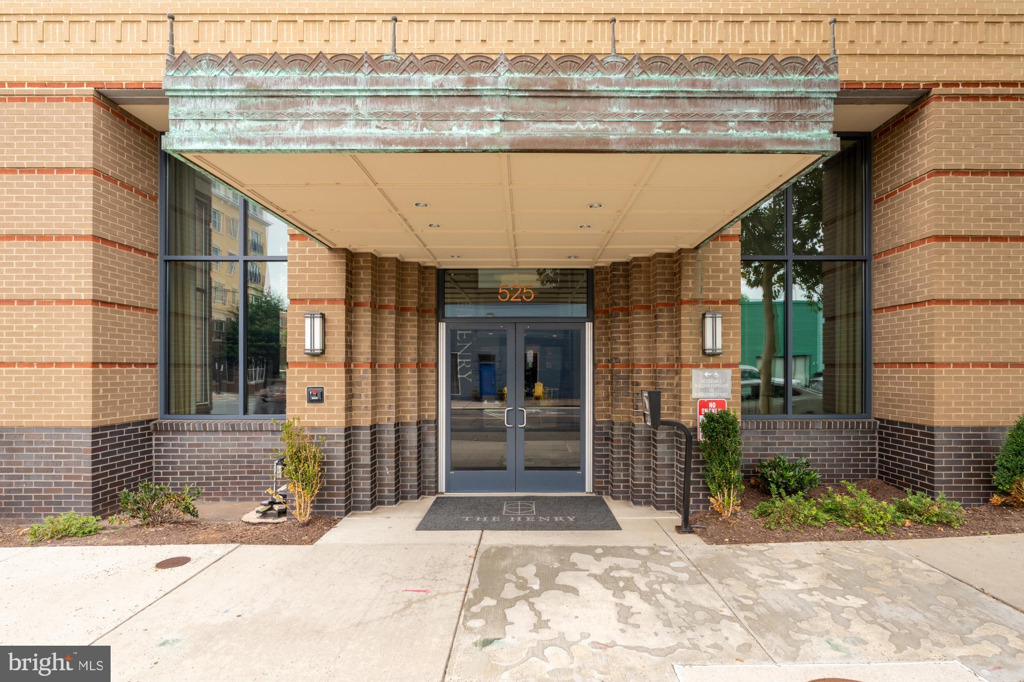 525 N FAYETTE STREET 119