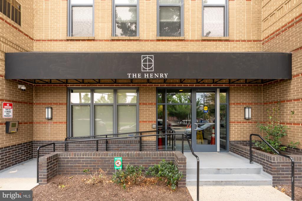 525 N FAYETTE STREET 119