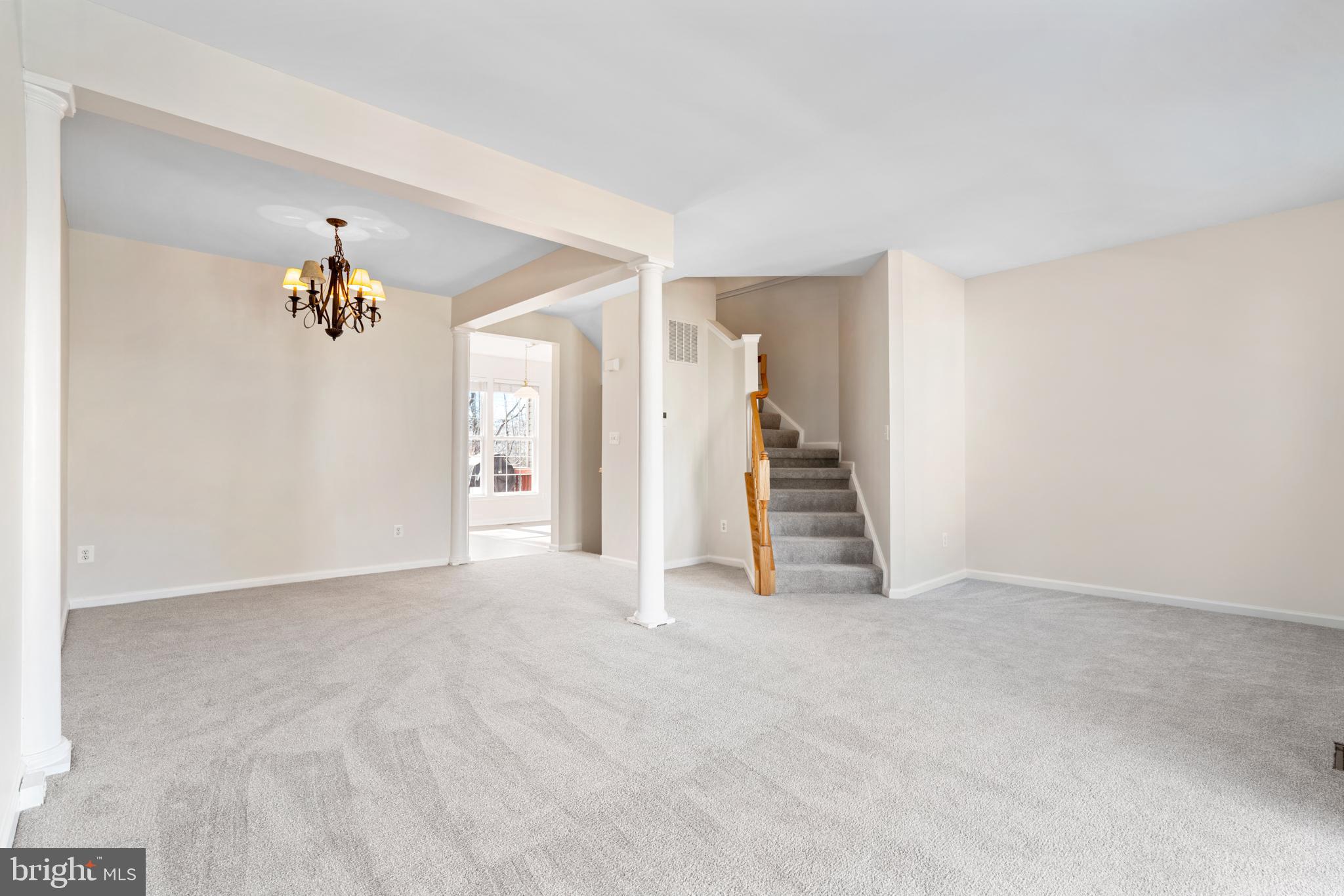 3807 Shannons Green Way