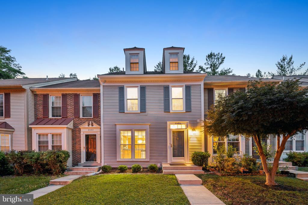 8480 Blue Oak Ct
