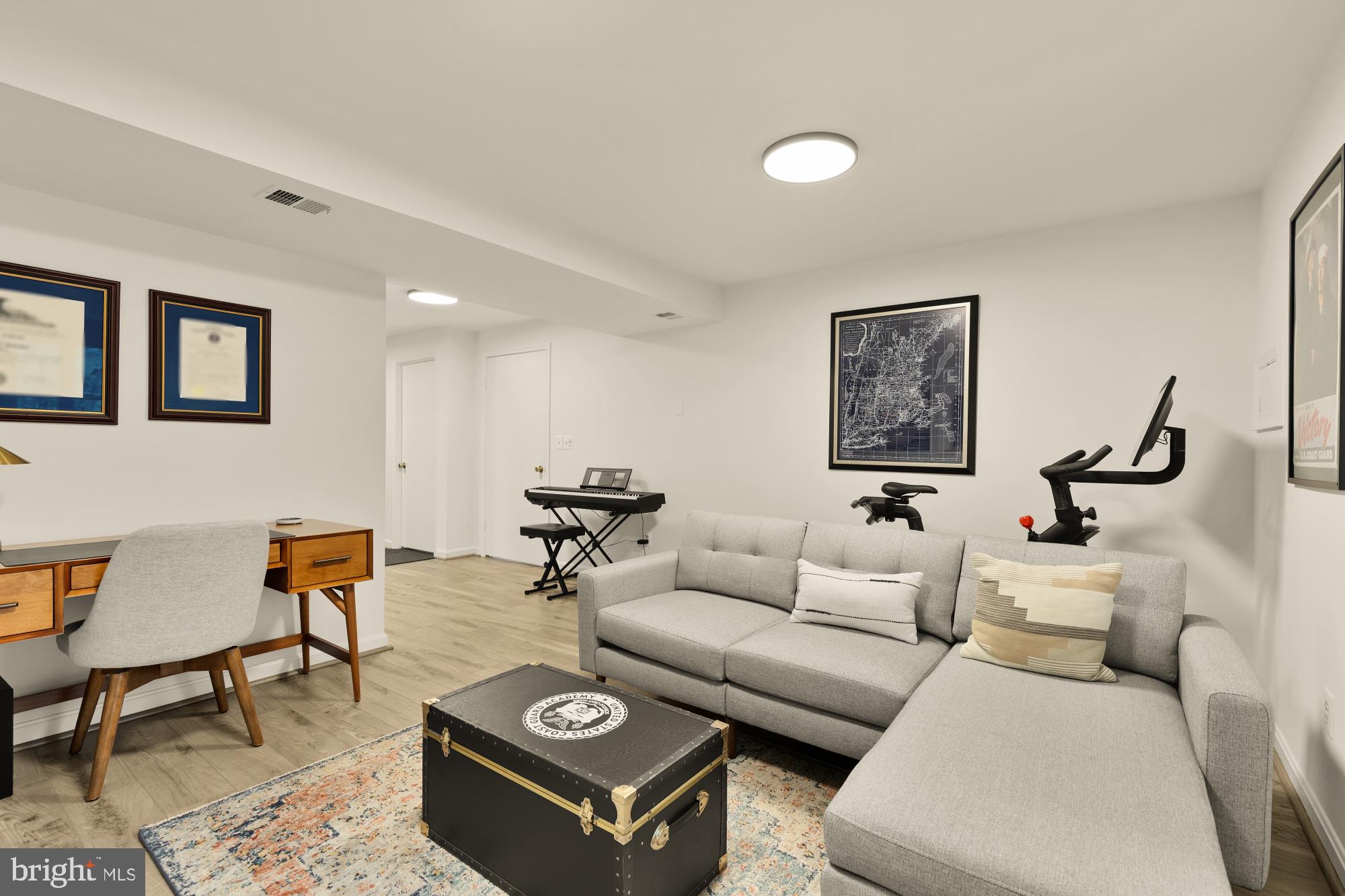 9146 SILCHESTER COURT