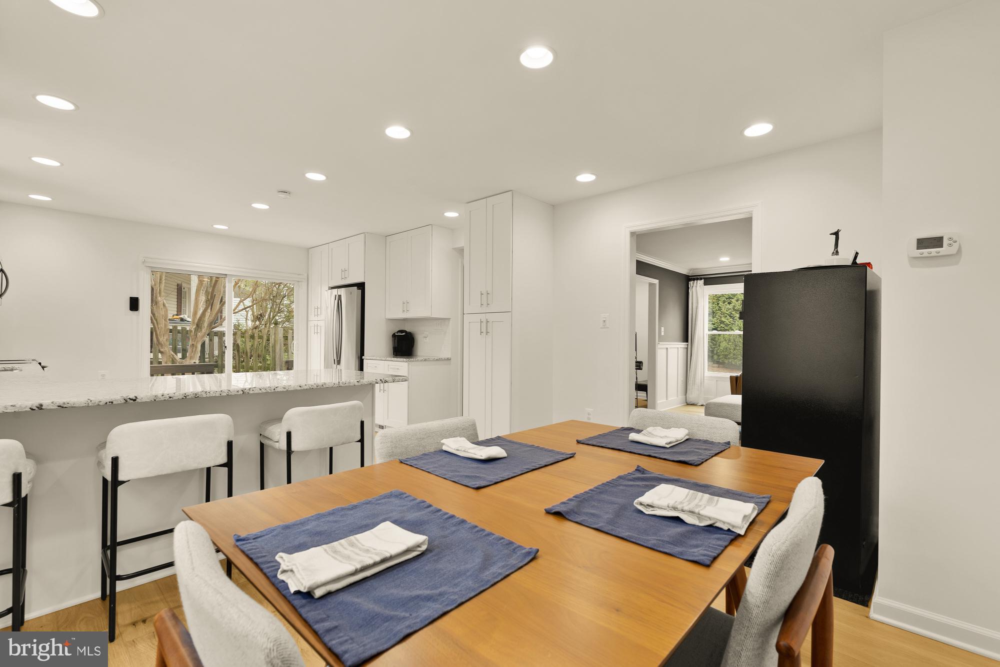 9146 SILCHESTER COURT