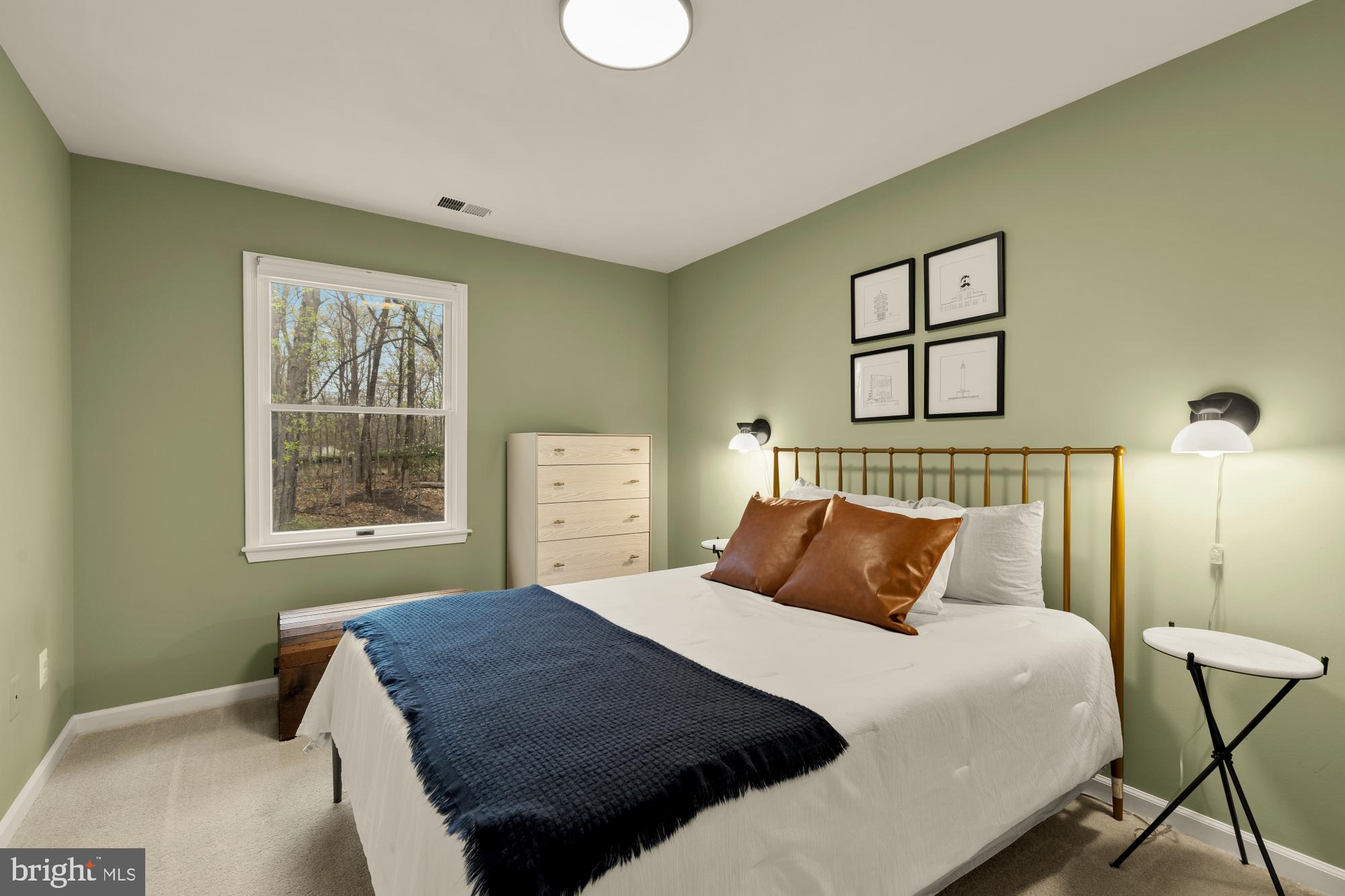 9146 SILCHESTER COURT