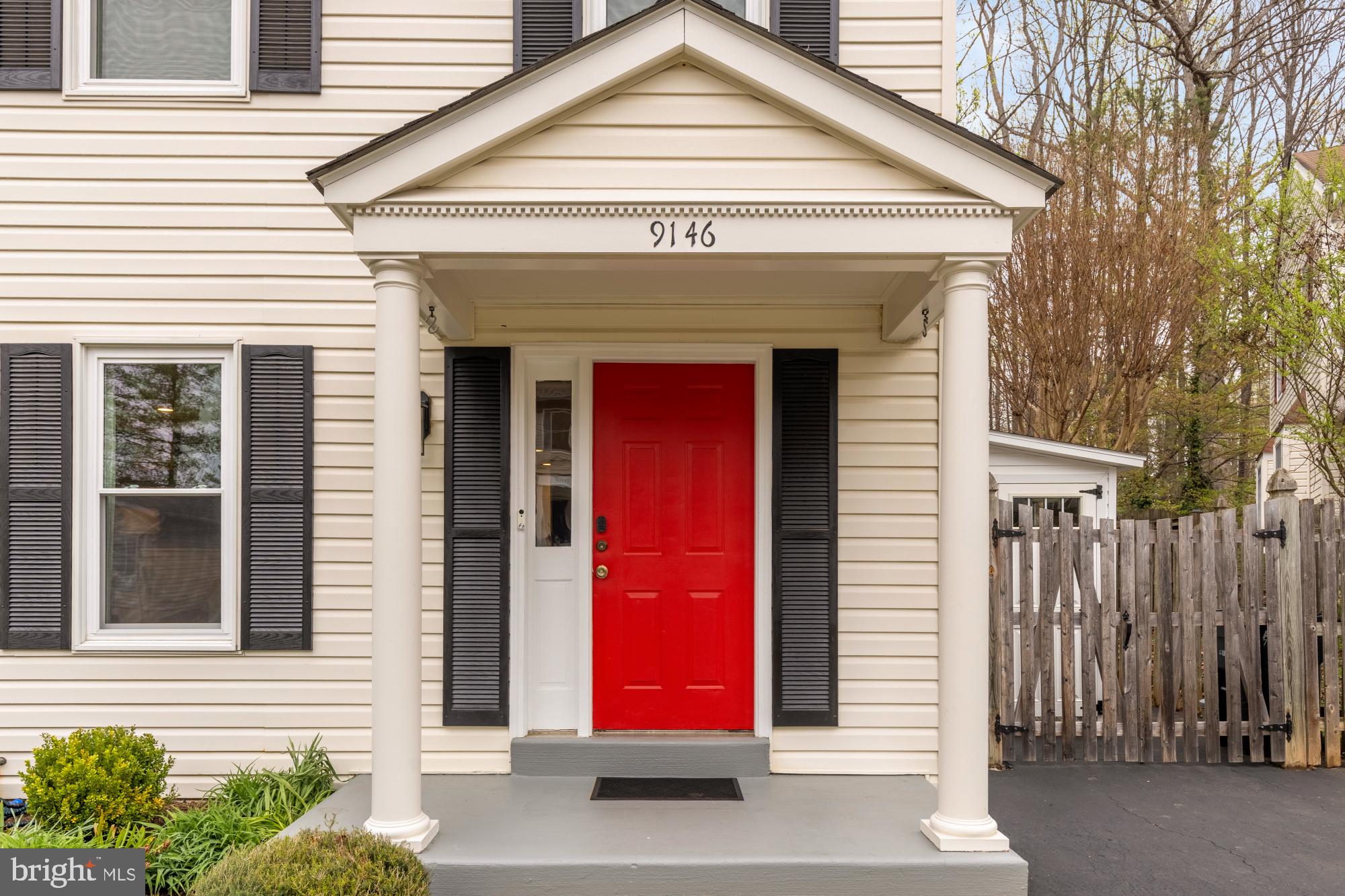 9146 SILCHESTER COURT