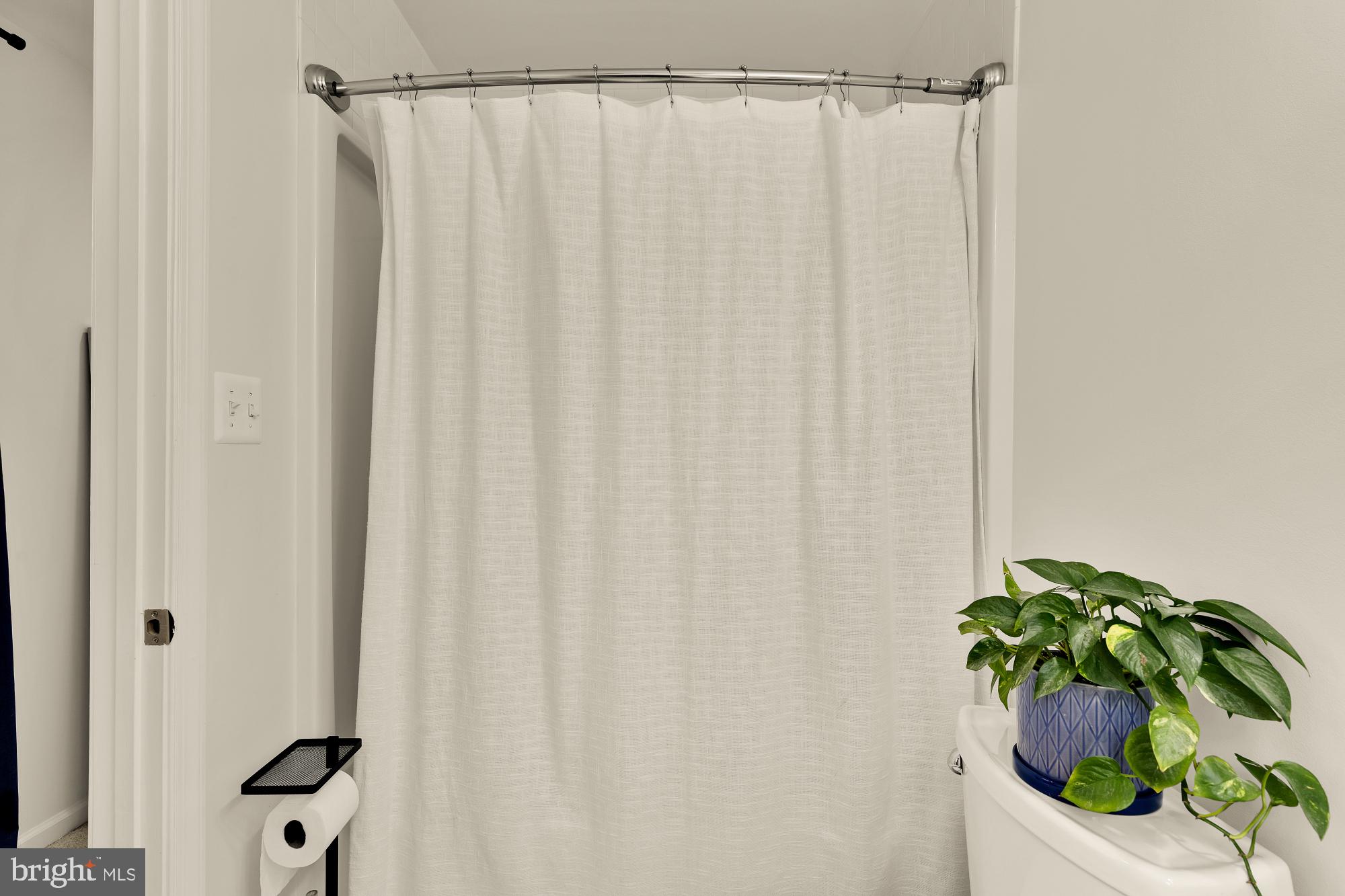 9146 SILCHESTER COURT