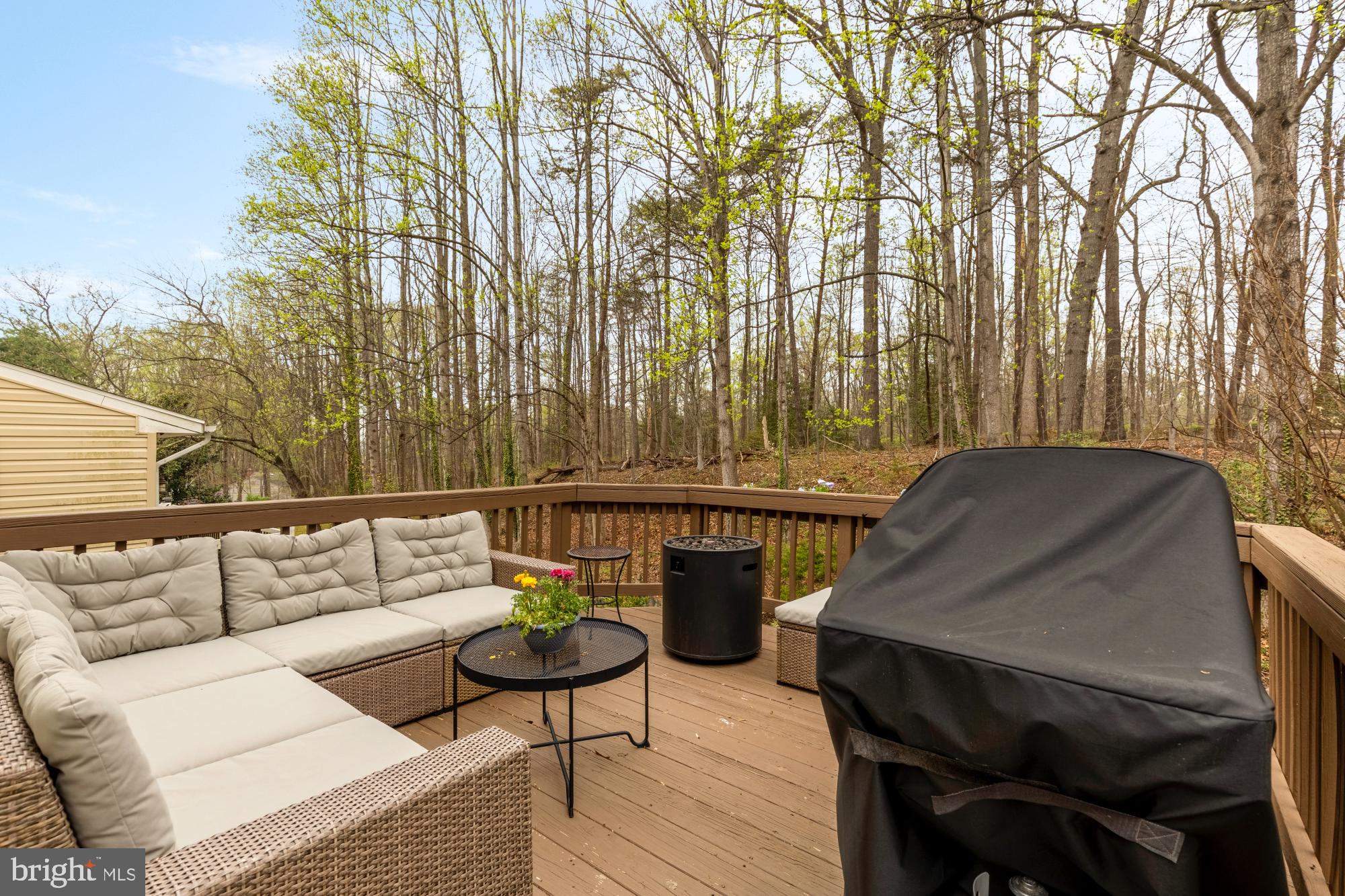 9146 SILCHESTER COURT