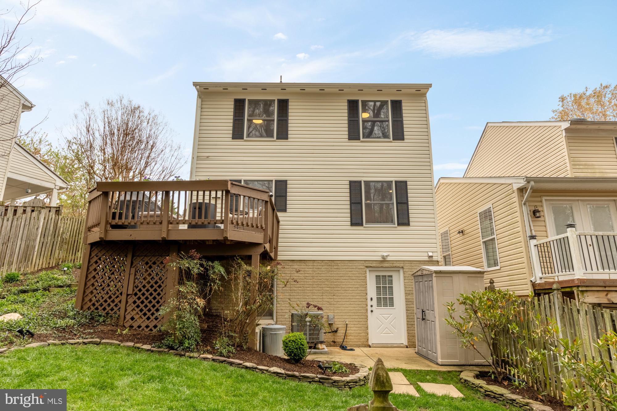 9146 SILCHESTER COURT