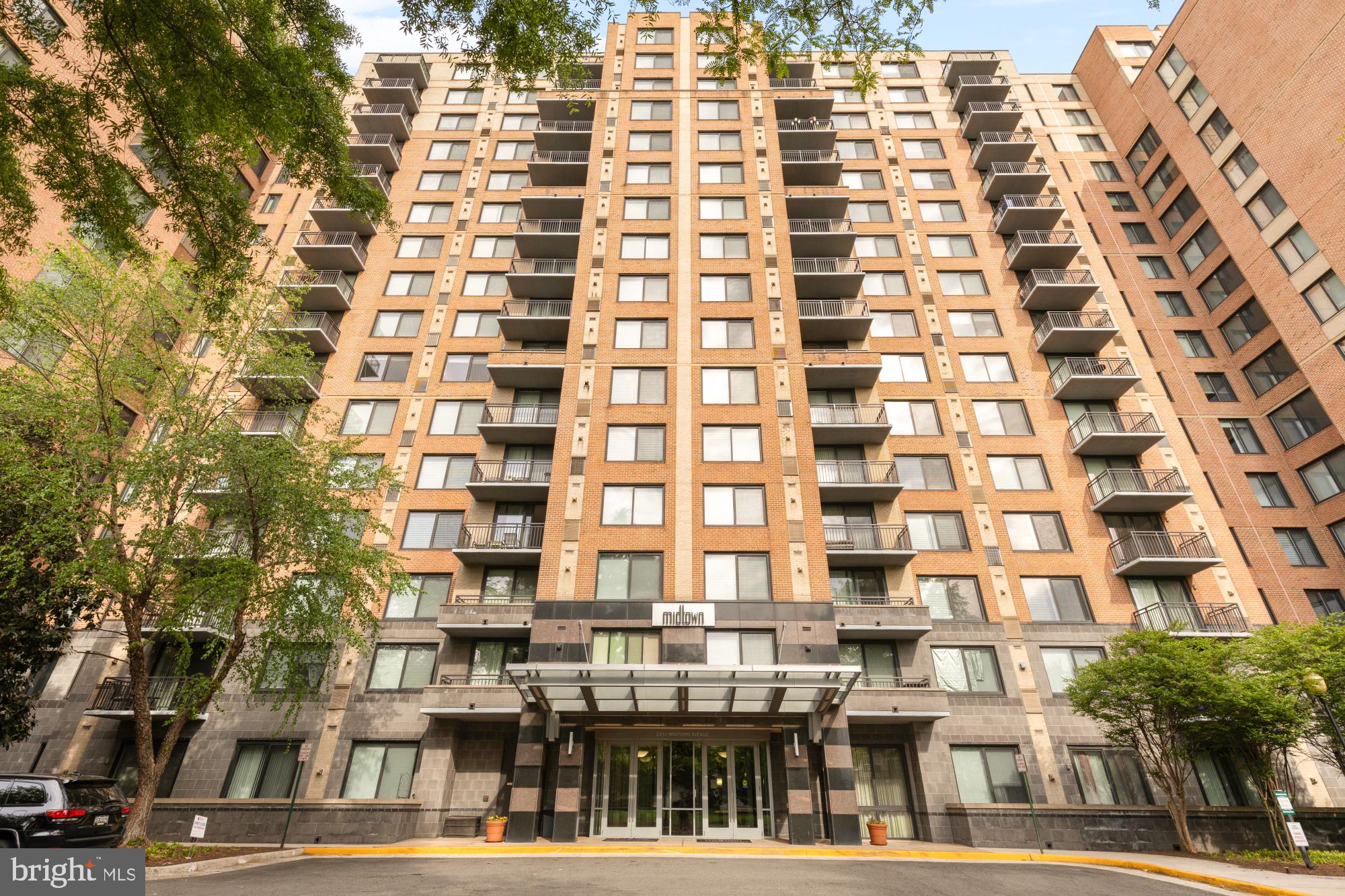 2451 MIDTOWN AVENUE 501