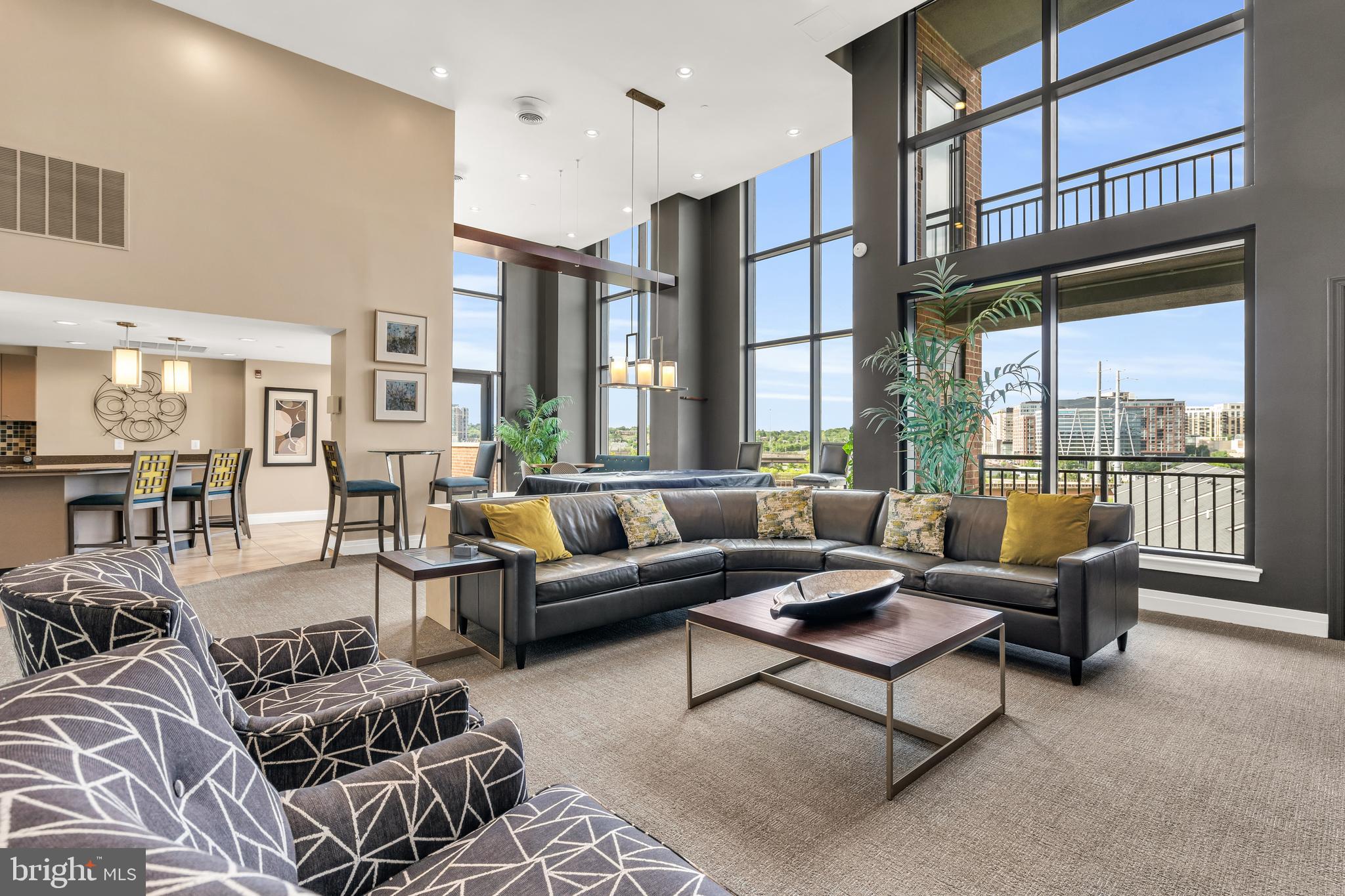 2451 MIDTOWN AVENUE 501