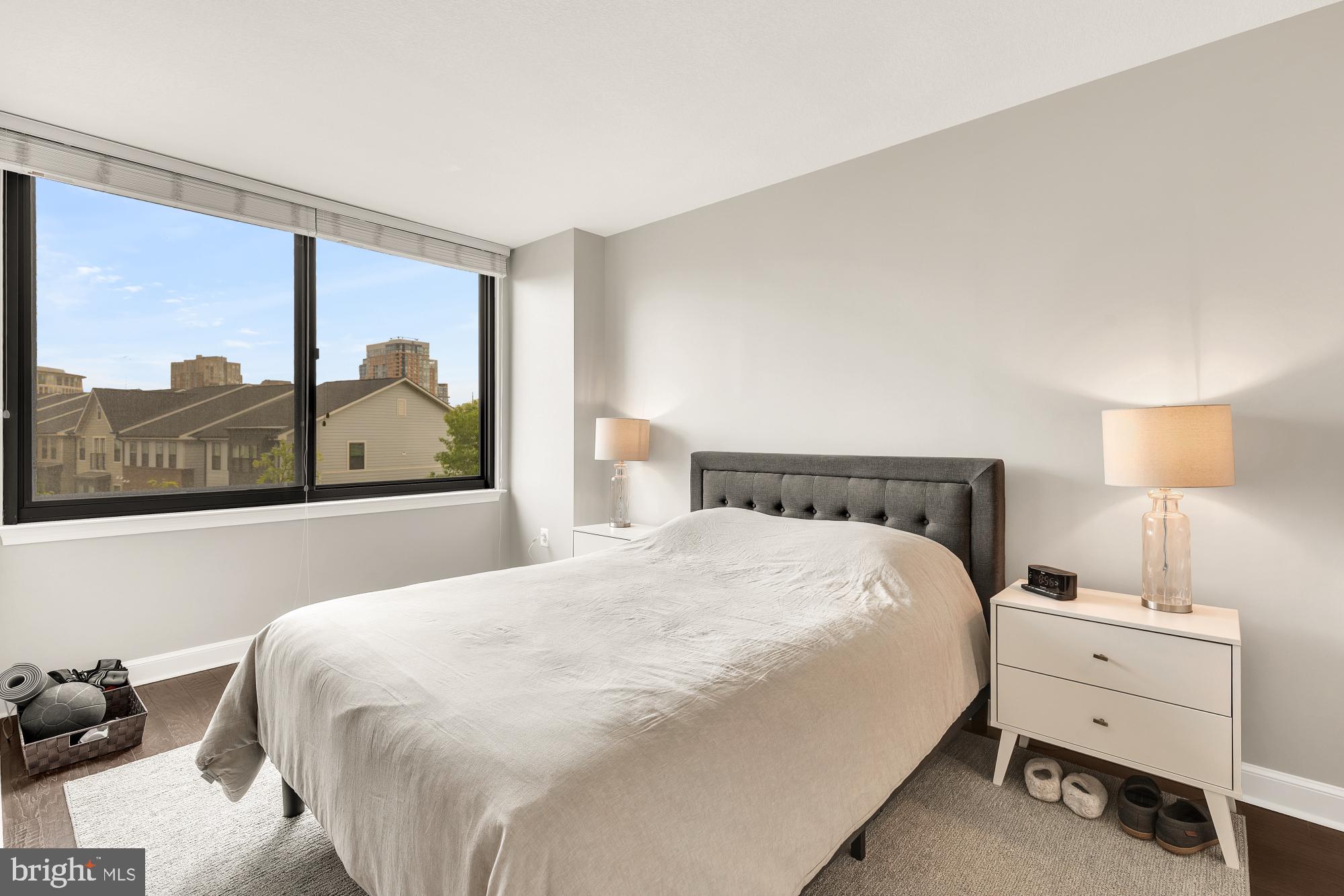 2451 MIDTOWN AVENUE 501