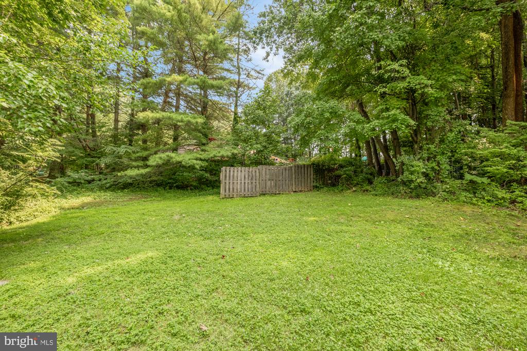 10201 FAIRE COMMONS COURT