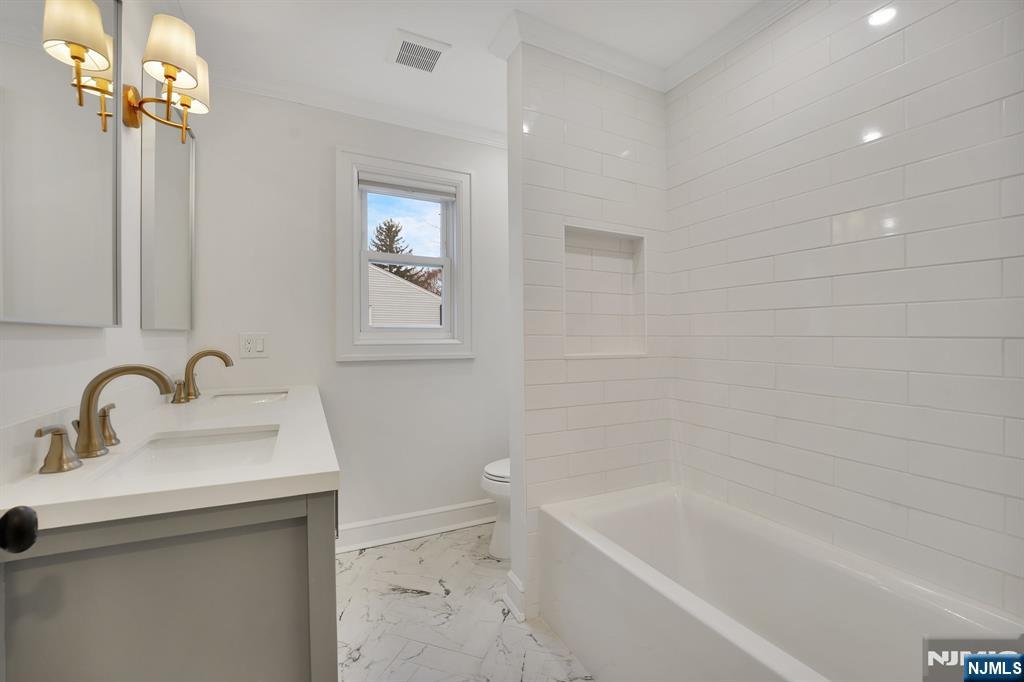 15 Ashburn Road
