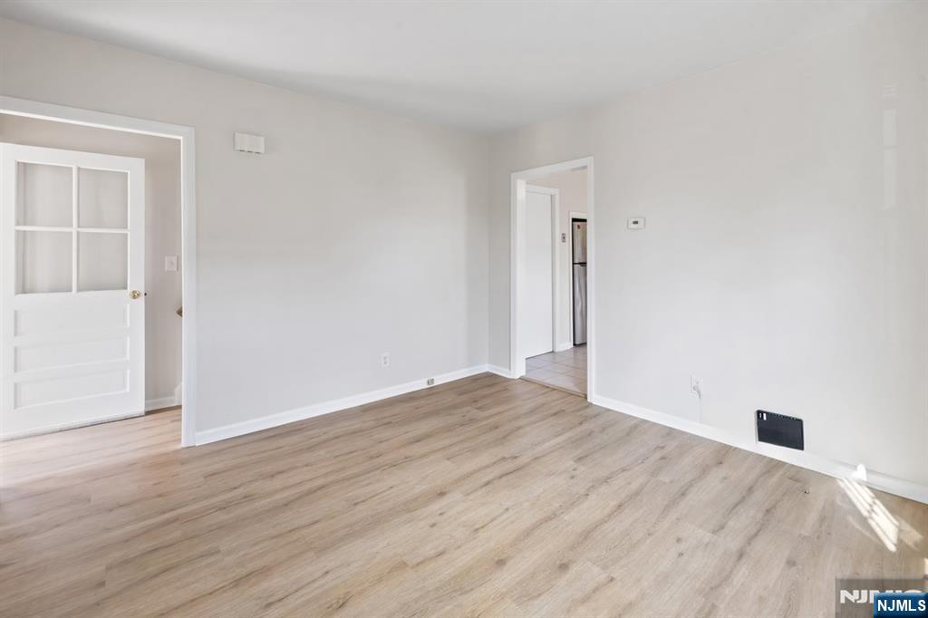 5 Stiles Avenue