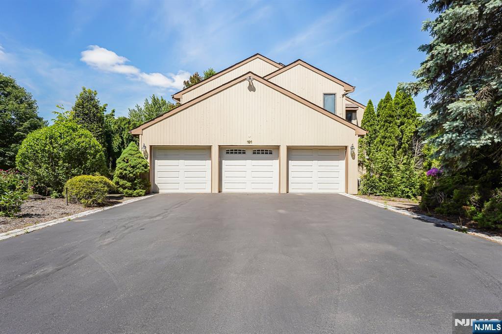 191 Carlough Place