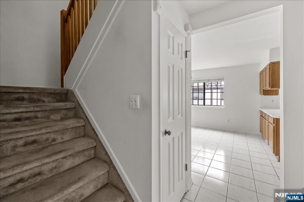 1210 Faulkner Court