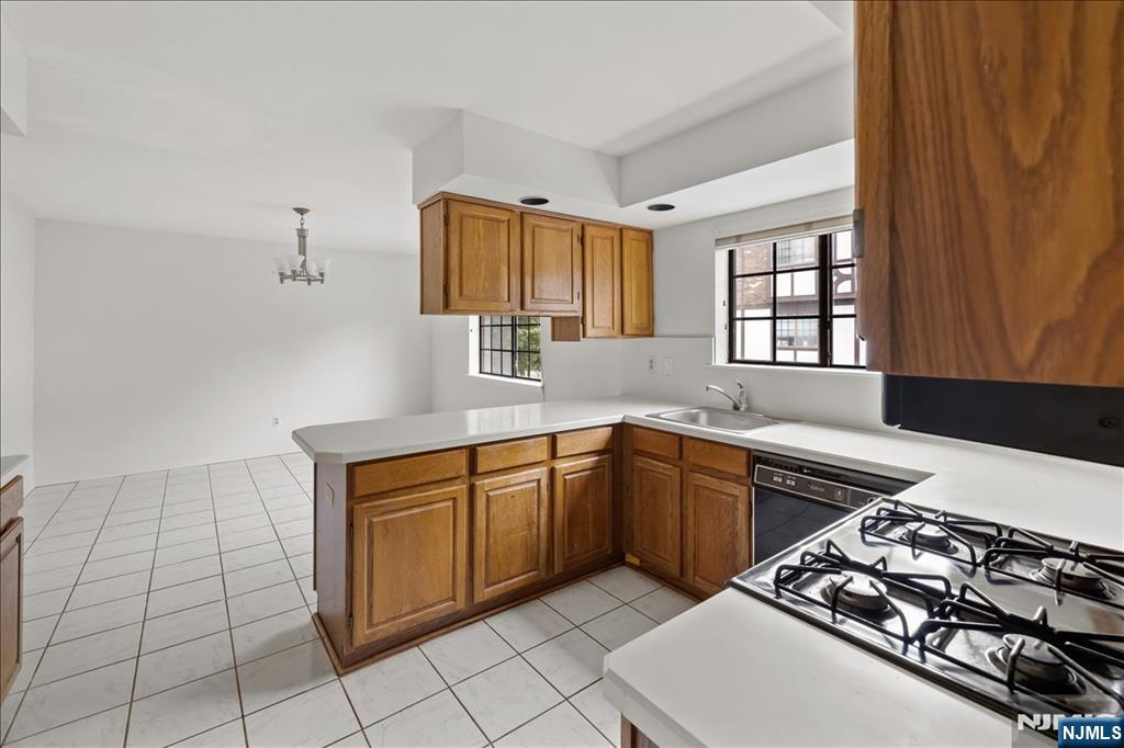 1210 Faulkner Court