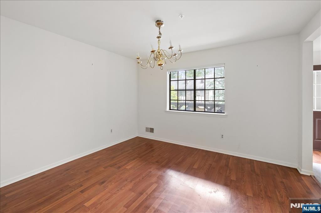 1210 Faulkner Court