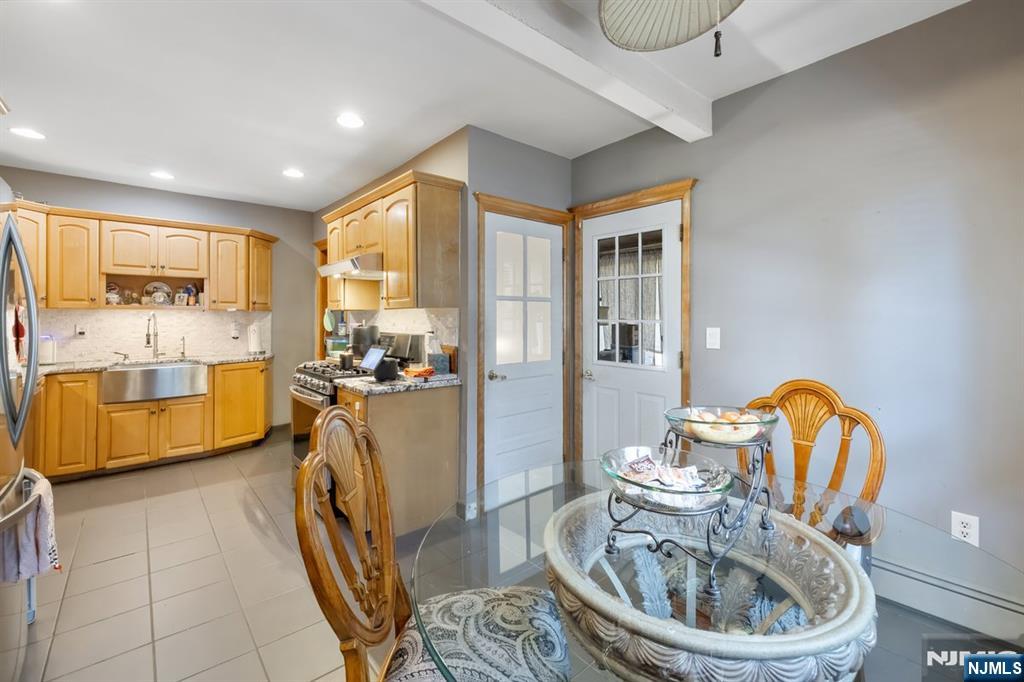 15 Linda Vista Avenue