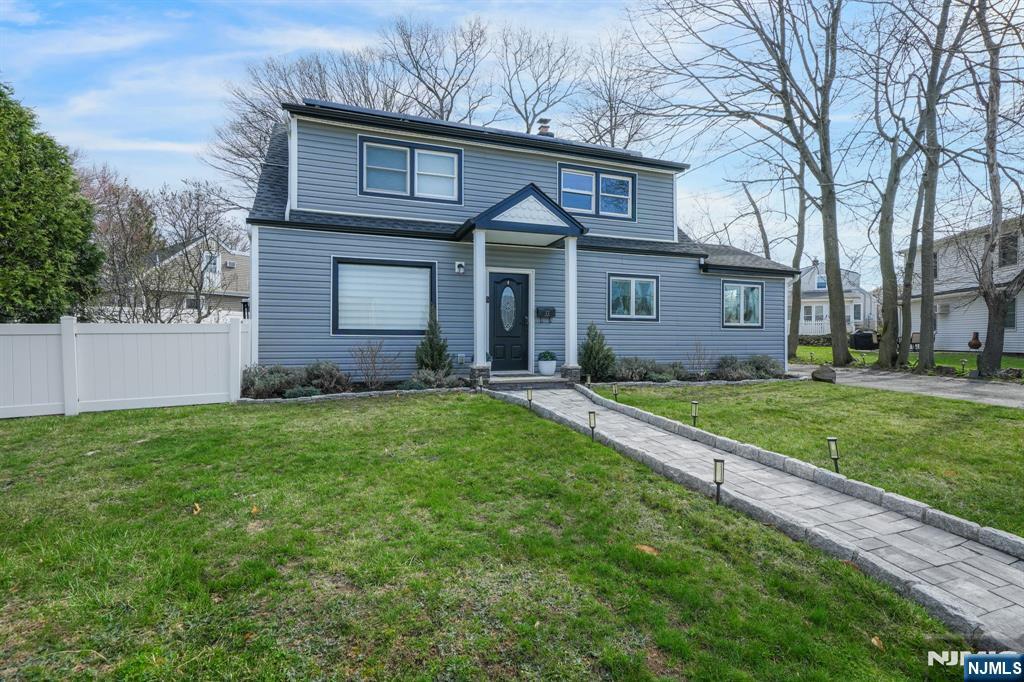33 Cathy Avenue