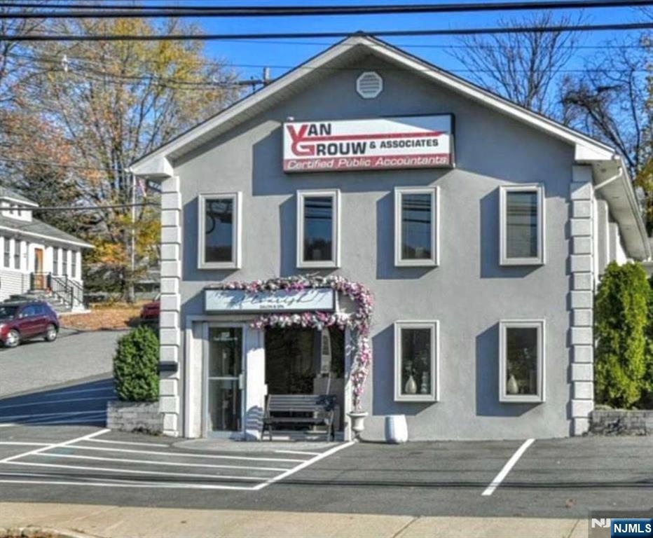 552 High Mountain Road