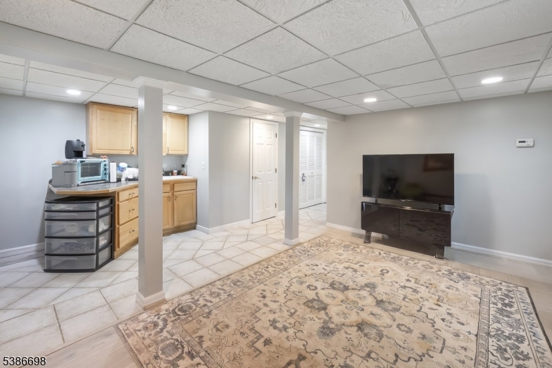 15 Linda Vista Ave