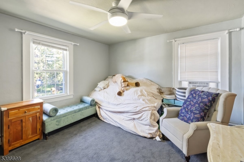 15 Linda Vista Ave
