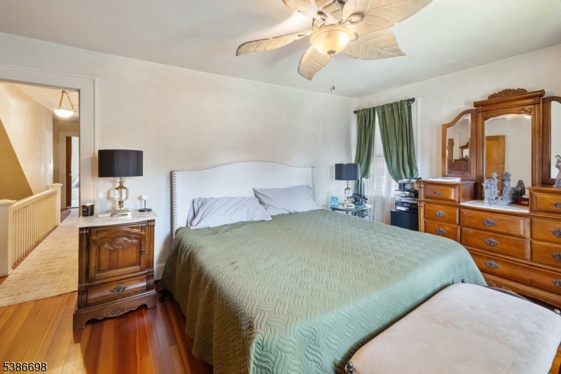 15 Linda Vista Ave