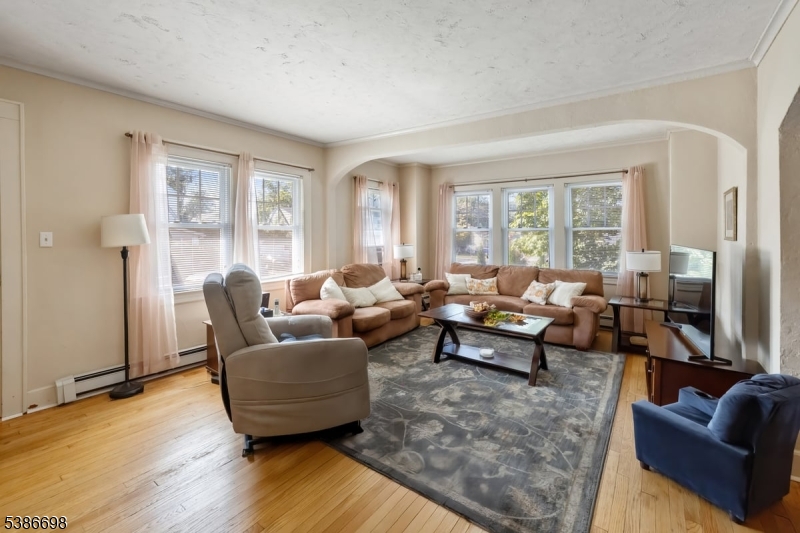15 Linda Vista Ave