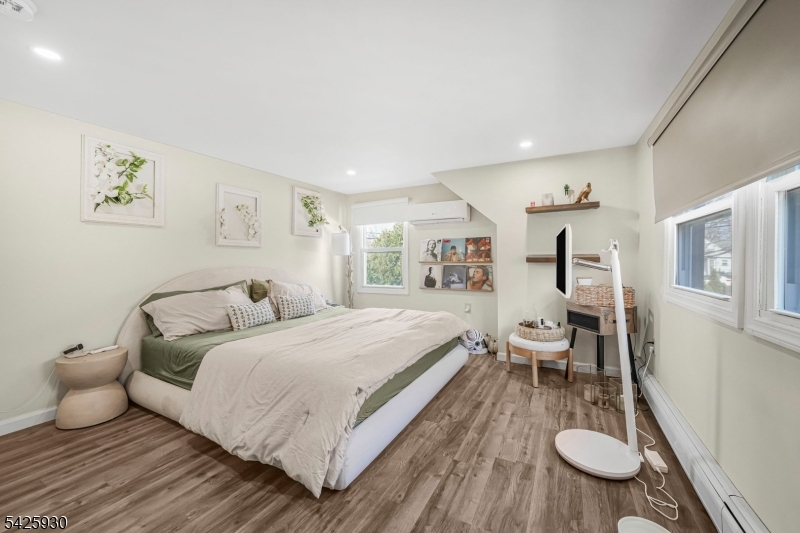 33 Cathy Ave