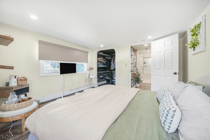 33 Cathy Ave