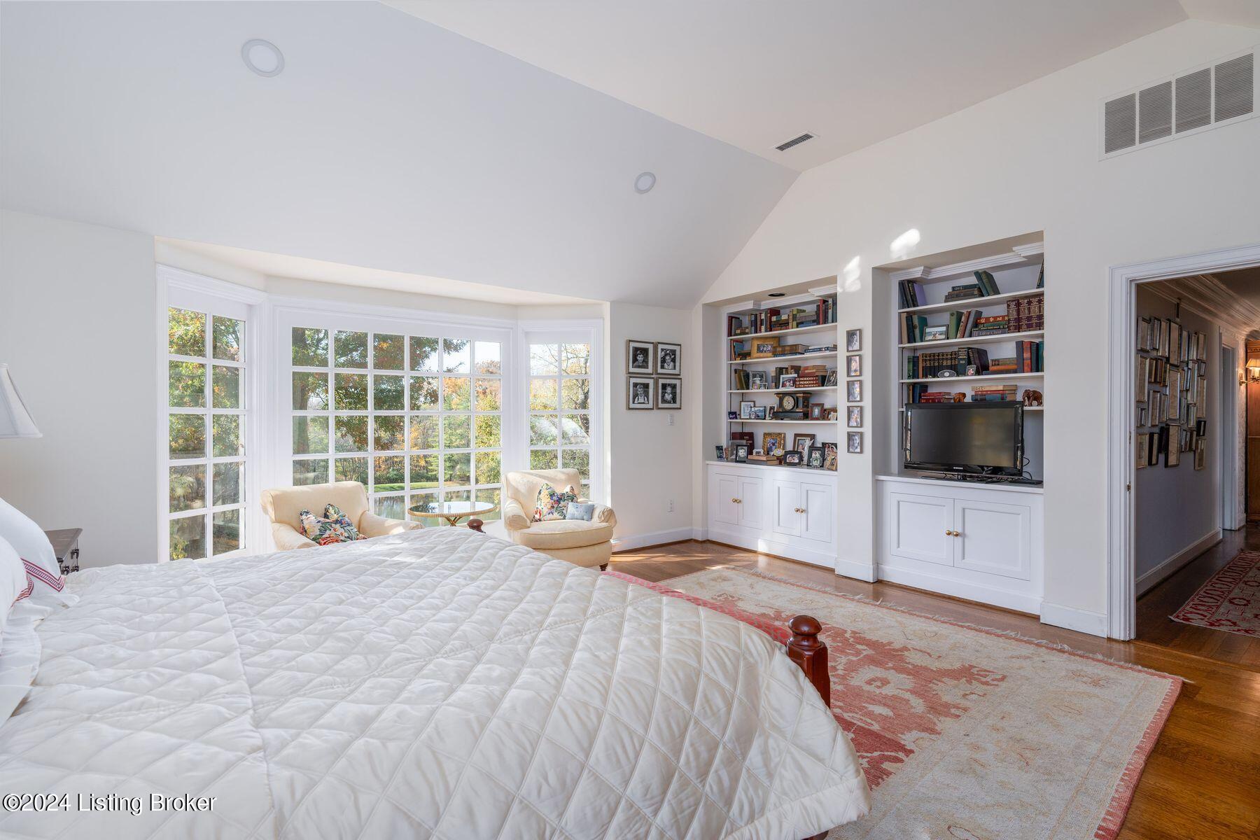 8617 Wolf Pen Branch Rd