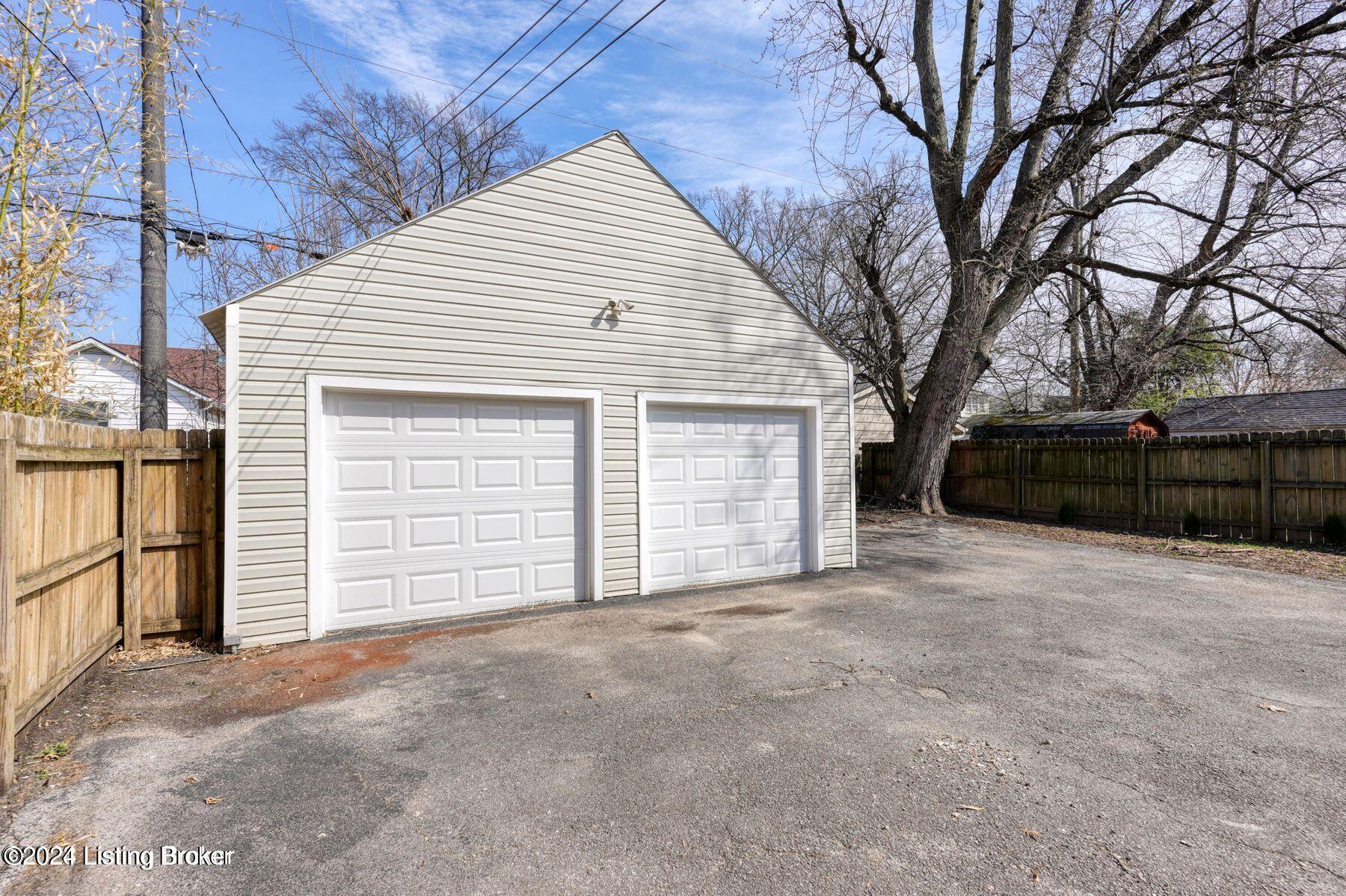 405 Macon Ave, 2