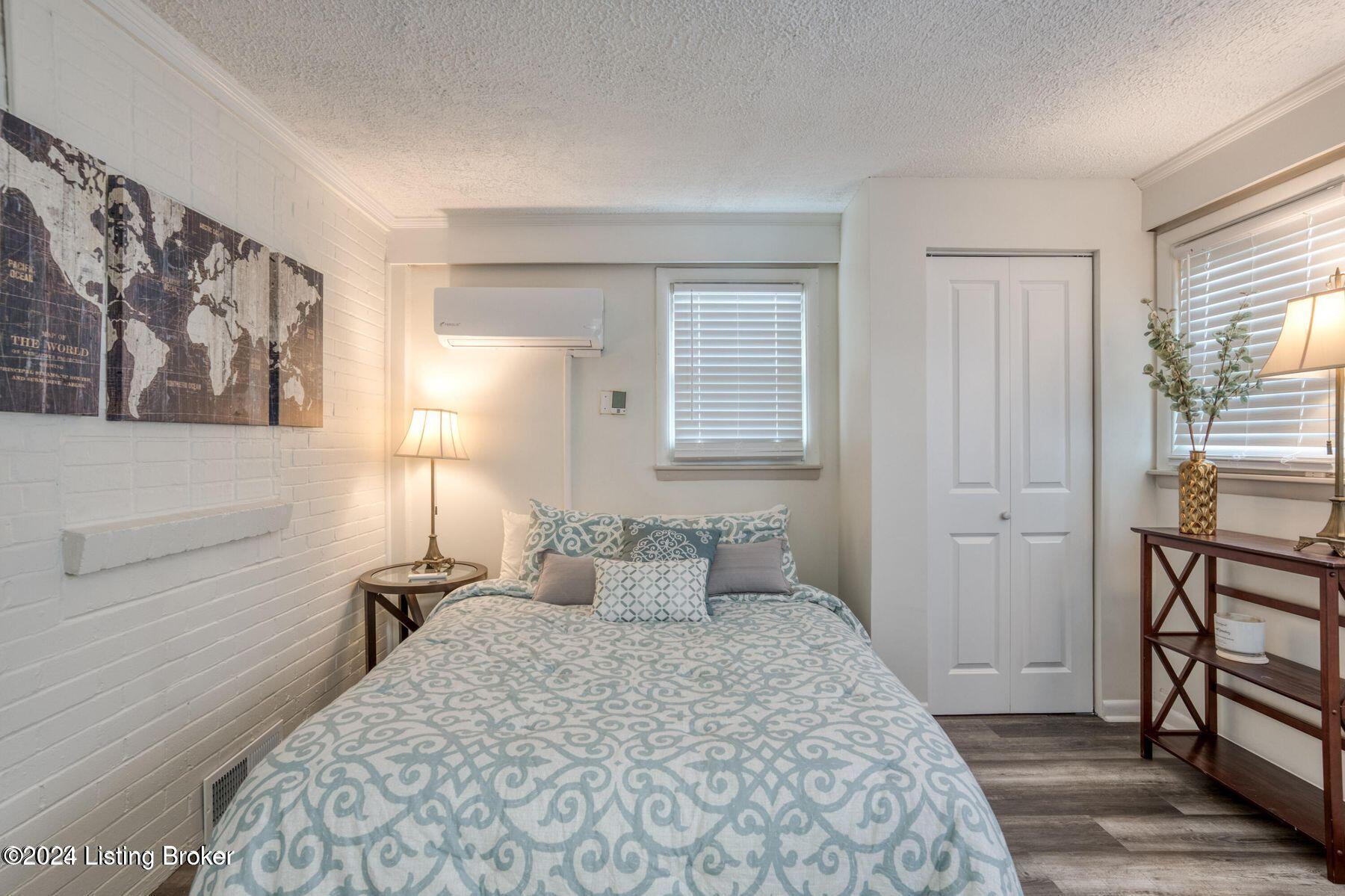 405 Macon Ave, 2