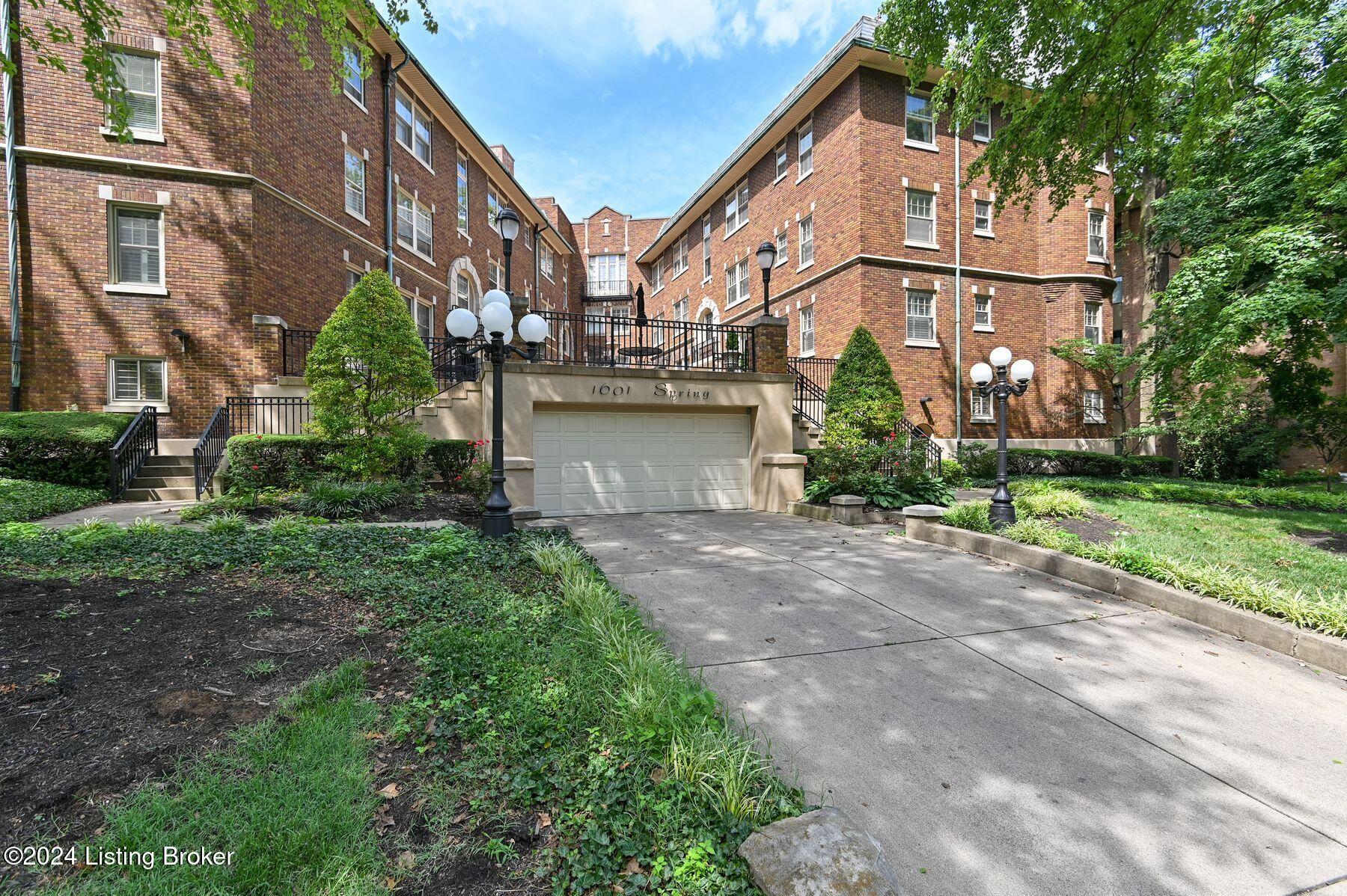 1601 Spring Dr, 2