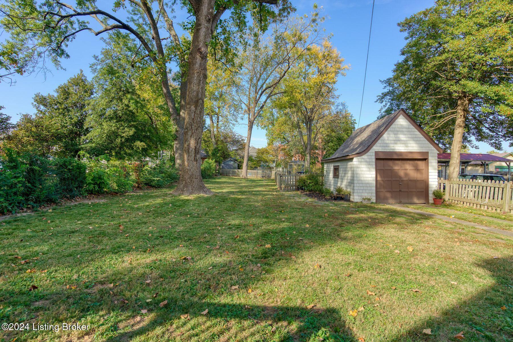 3031 Lexington Rd