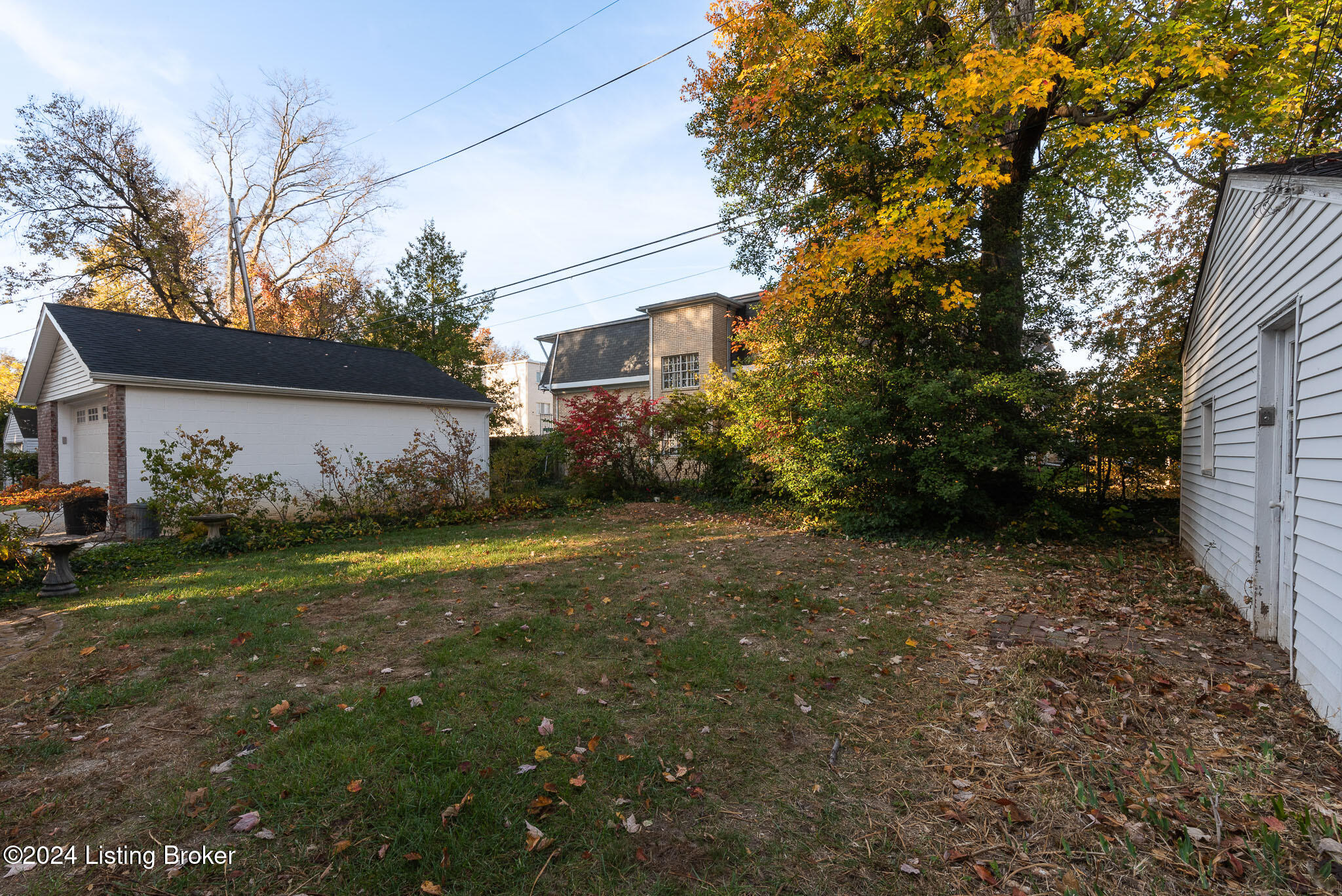 216 Gibson Rd