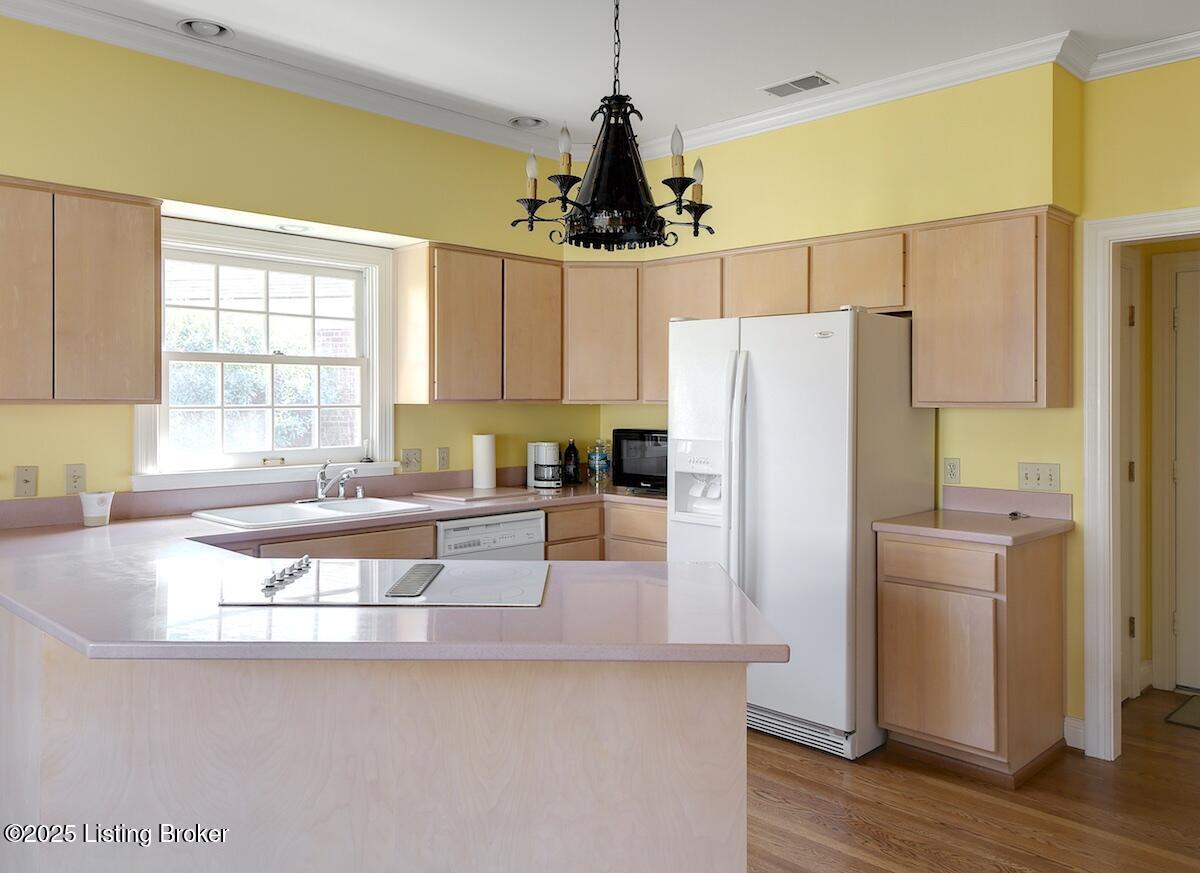 4703 Old Brownsboro Ct
