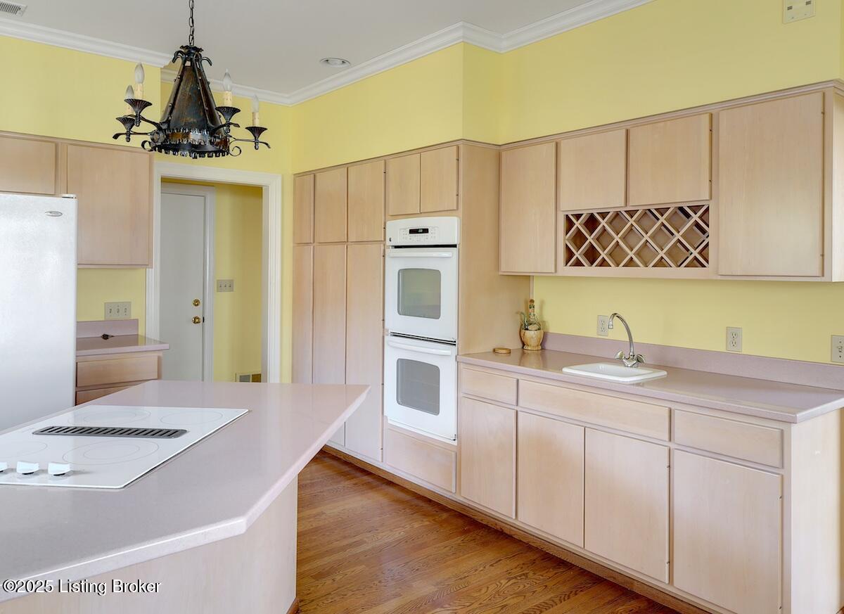 4703 Old Brownsboro Ct