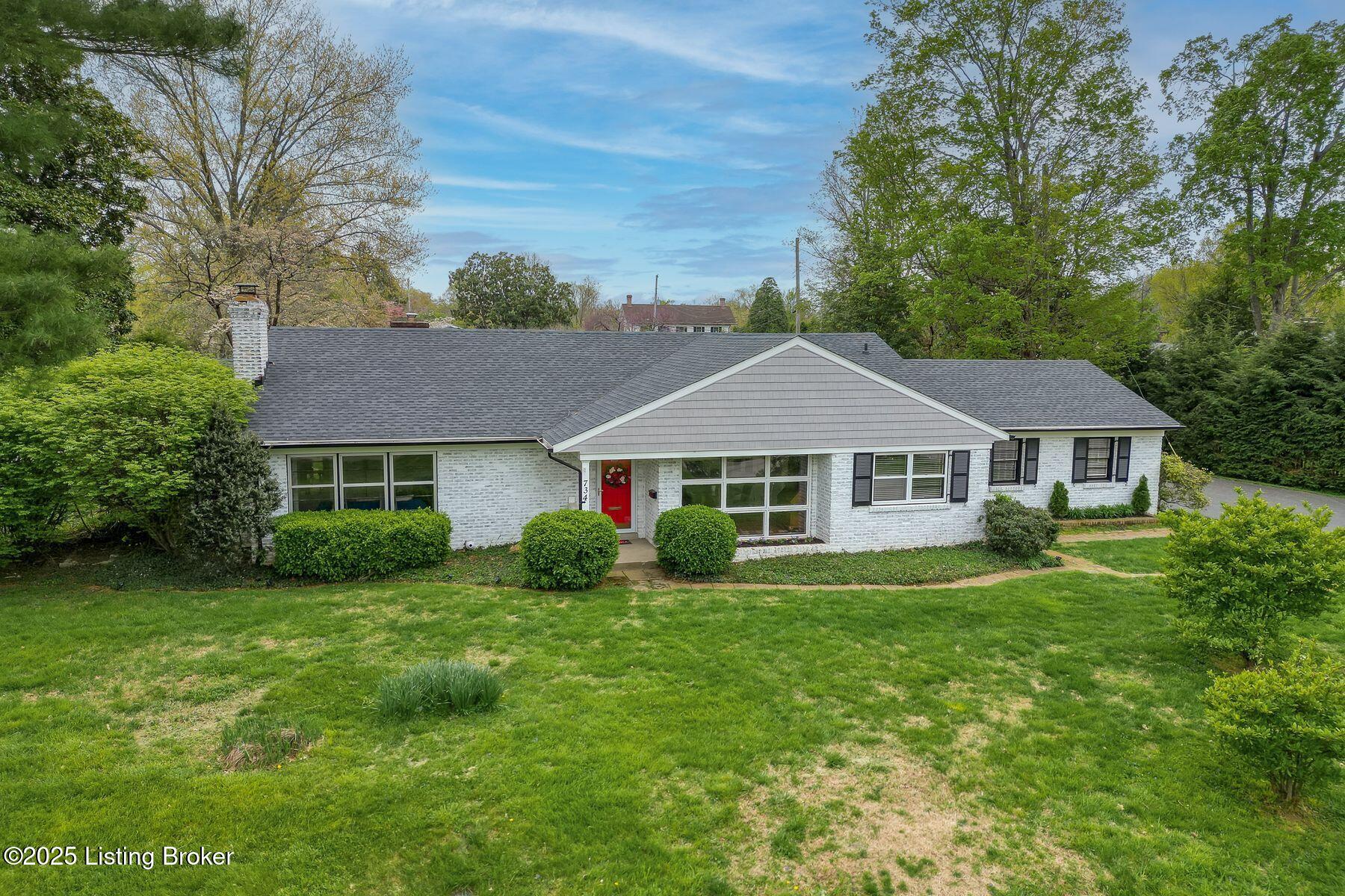 734 Waterford Rd